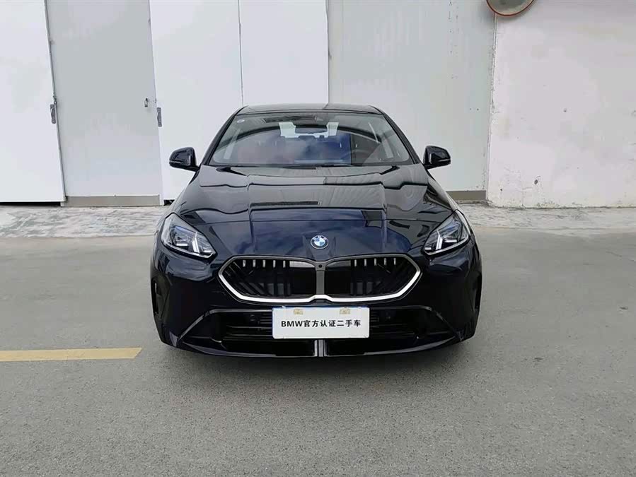 BMW 2 Series 2025 immagine di auto #3