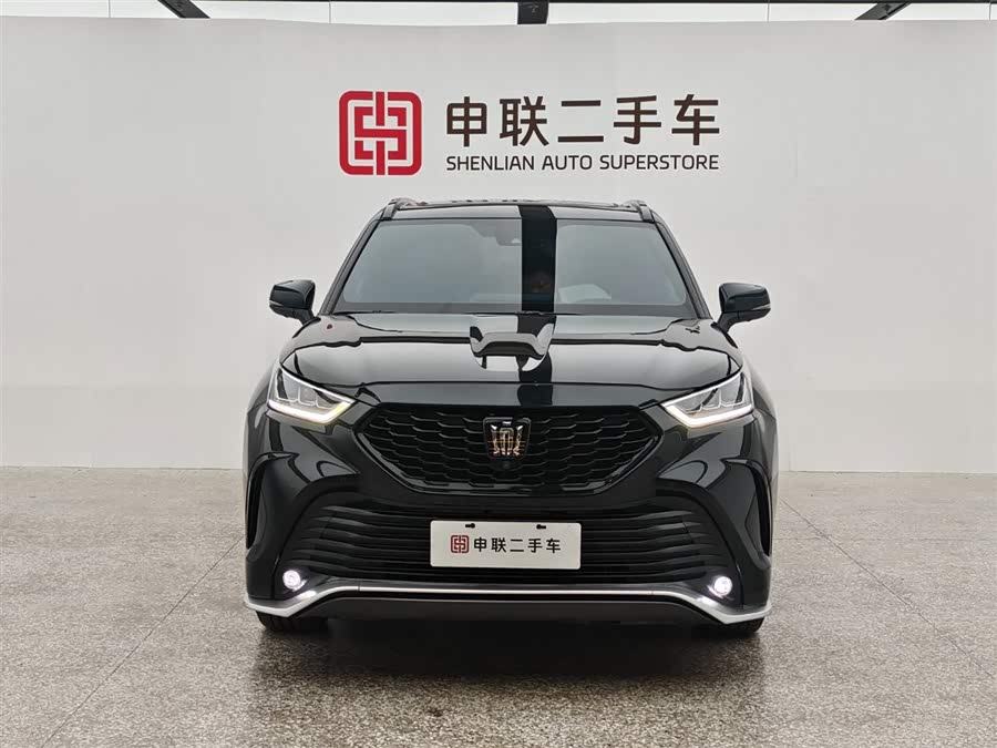 Toyota Crown Kluger 2023 car image #3