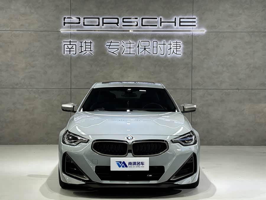 BMW M240i 2024 immagine di auto #3