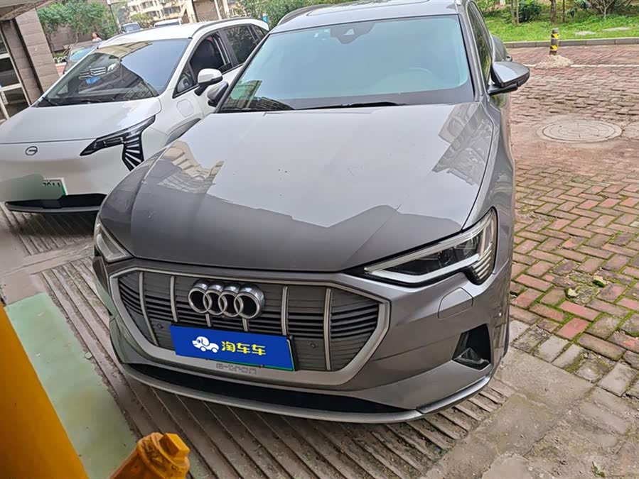 Audi e-tron (Imported) 2020 #3 Audi e-tron (Imported) 2020 car image #3