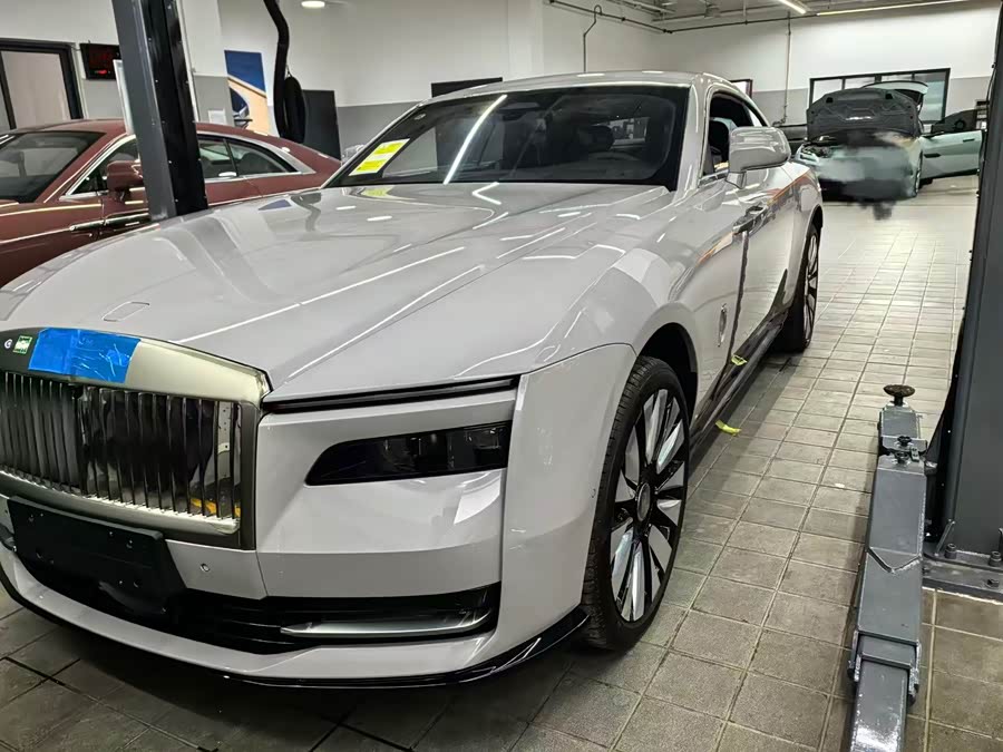 劳斯莱斯 闪灵 汽车图片 #3