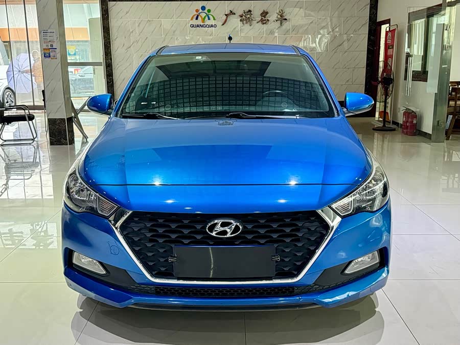 Hyundai Verna RV 2017 صورة سيارة #3