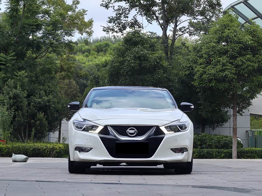 Nissan Maxima 2018 imagen de coche #3