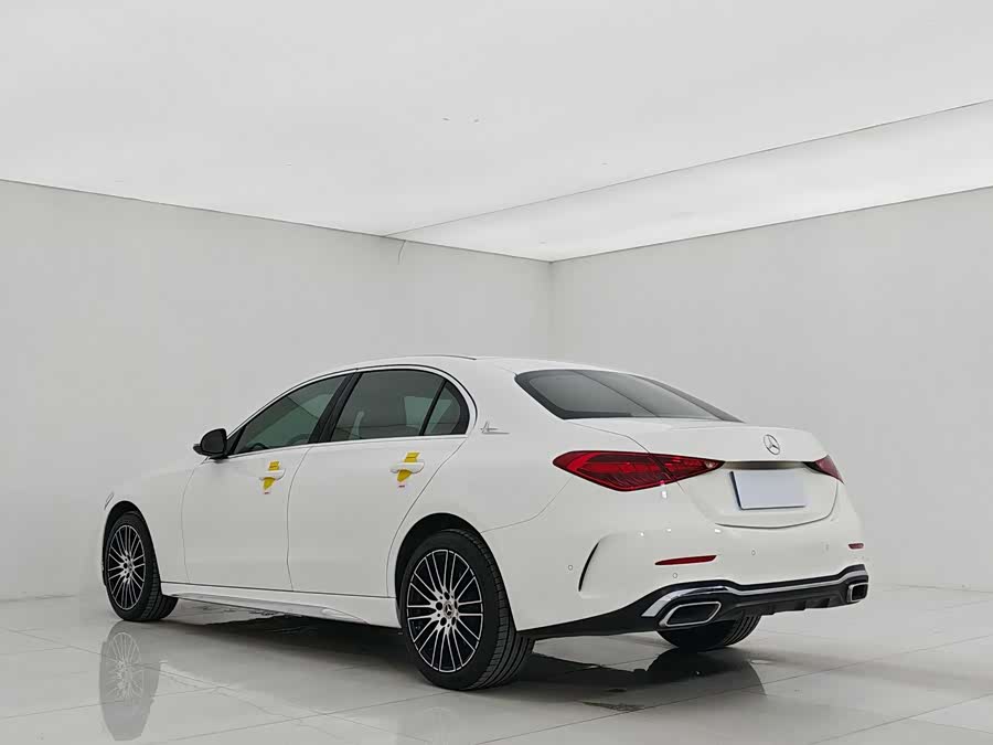 Mercedes-Benz C Class 2024 immagine di auto #3