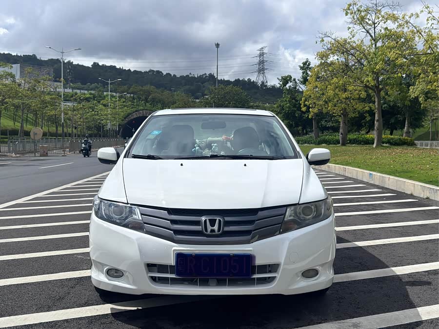 Honda City Classic 2013 #3 Honda City Classic 2013 car image #3