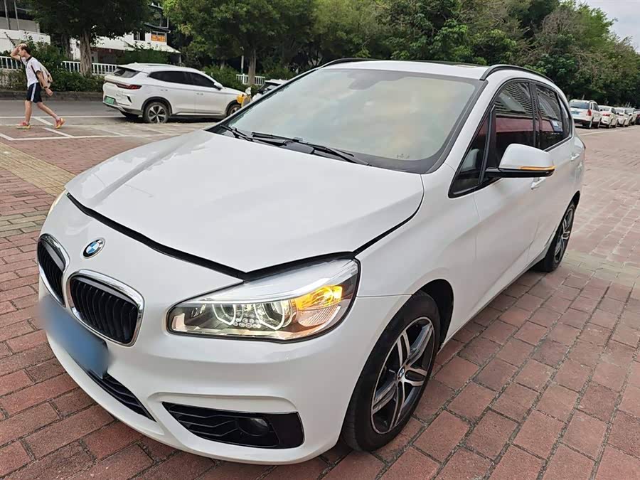 BMW 2 Series Tourer (Imported) 2015 #3 BMW 2 Series Tourer (Imported) 2015 immagine di auto #3