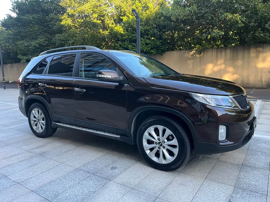 Kia Sorento 2014 immagine di auto #3