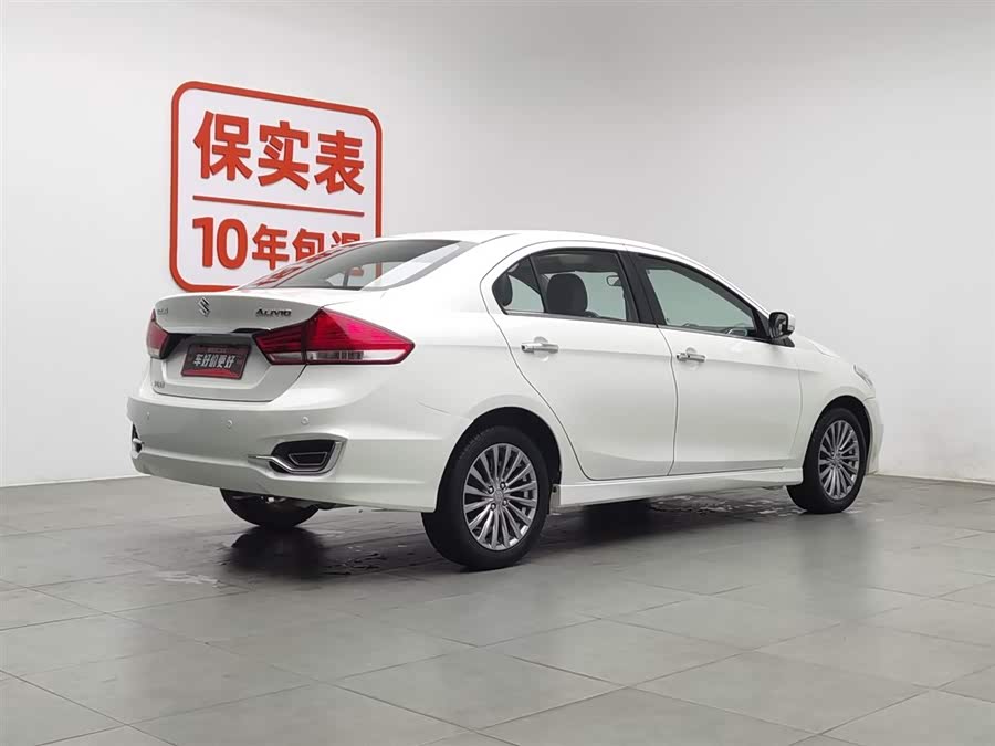 铃木 启悦 2015 汽车图片 #3