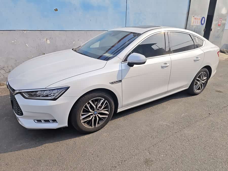 BYD Qin Pro New Energy 2018 #3 BYD Qin Pro New Energy 2018 car image #3