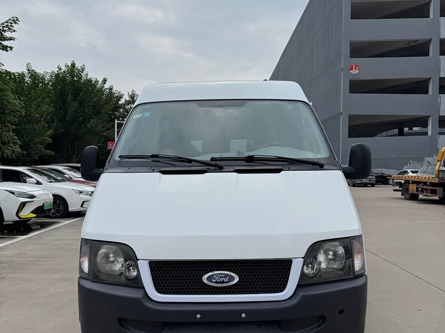 Ford Transit Classic 2016 car image #3