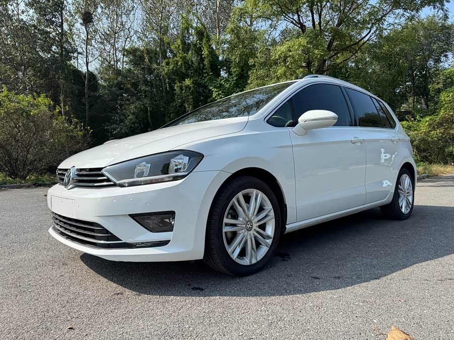 Volkswagen Golf Sportsvan 2018 car image #3