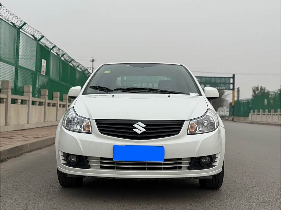 Suzuki SX4 Sedan 2014 imagem de carro #3