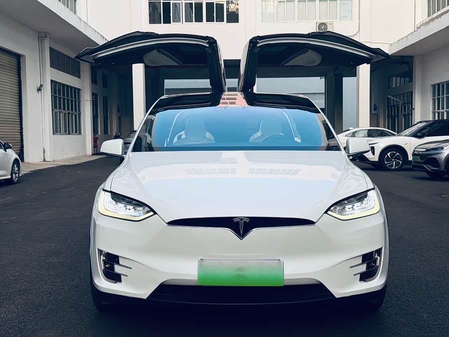 Tesla Model X 2017 #3 Tesla Model X 2017 car image #3