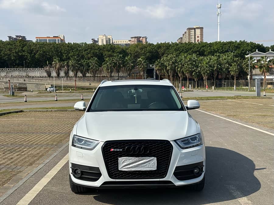 Audi Q3 2015 صورة سيارة #3