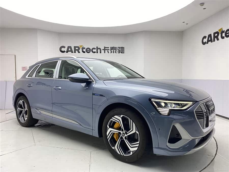 Mercedes-Benz SLK AMG immagine di auto #3