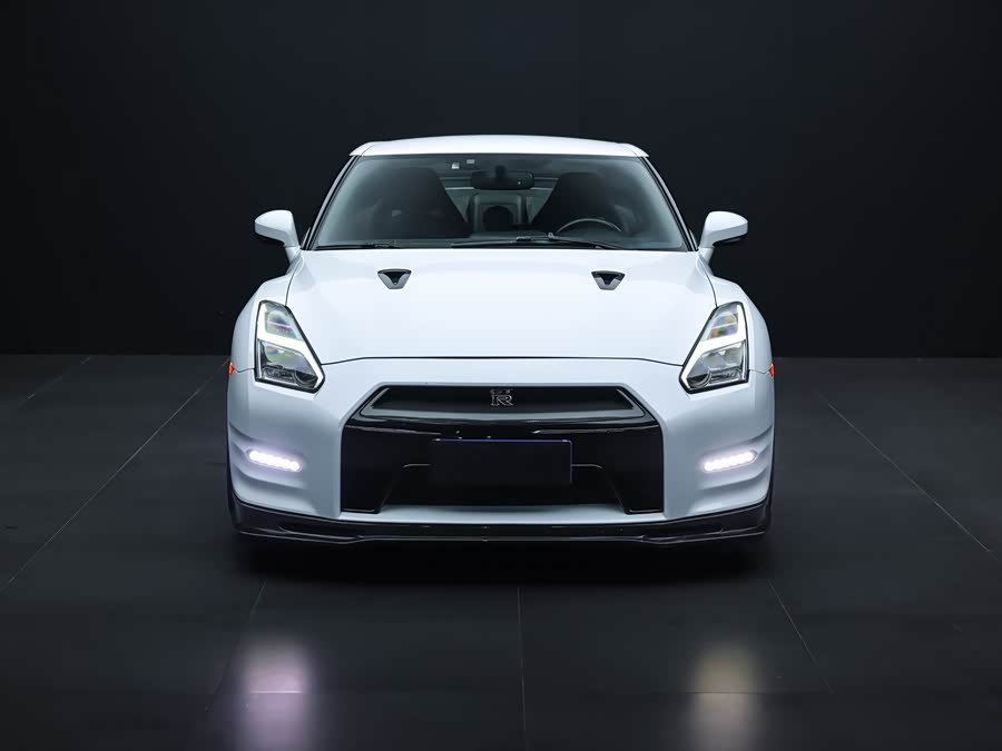 日产 日产GT-R 2012 汽车图片 #3