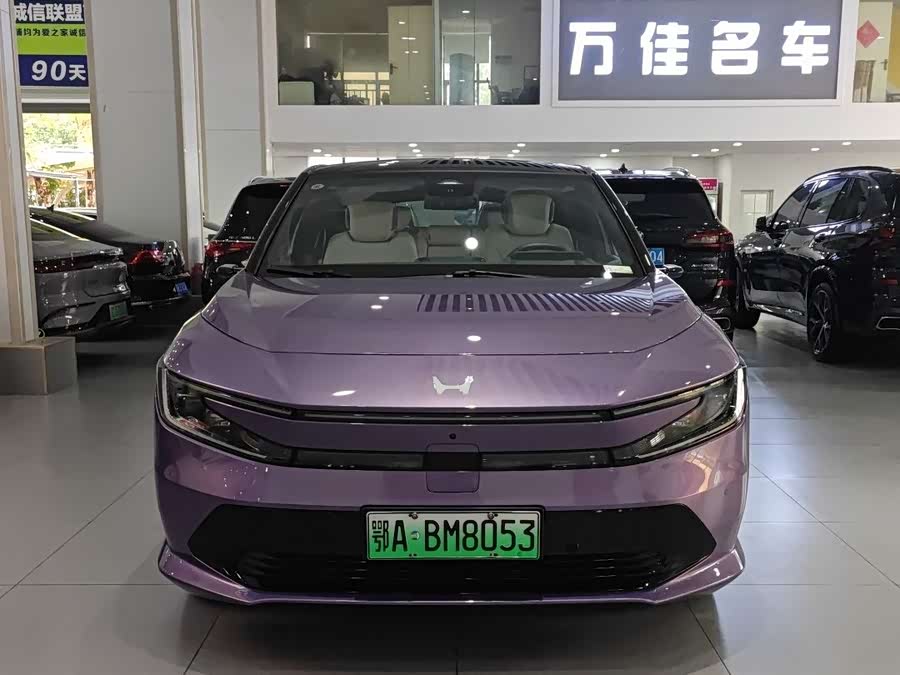 Honda P7 2025 car image #3