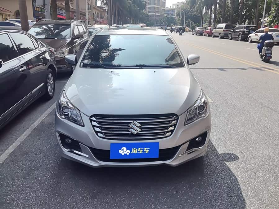 Suzuki Ciaz 2015 изображение автомобиля #3