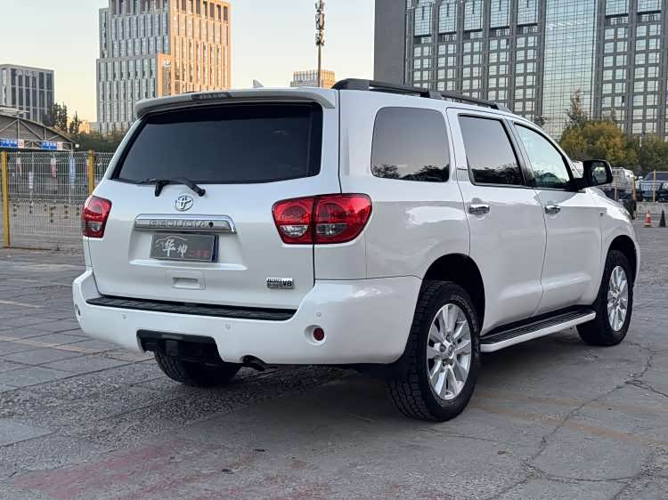 Toyota Sequoia 2015 #3 Toyota Sequoia 2015 immagine di auto #3