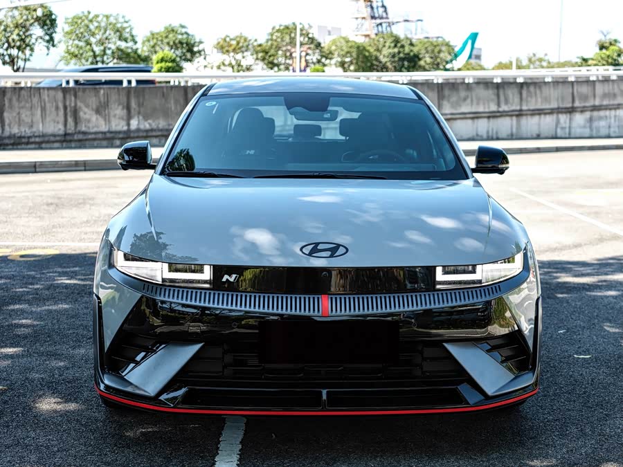 Hyundai IONIQ 5 N 2025 car image #3