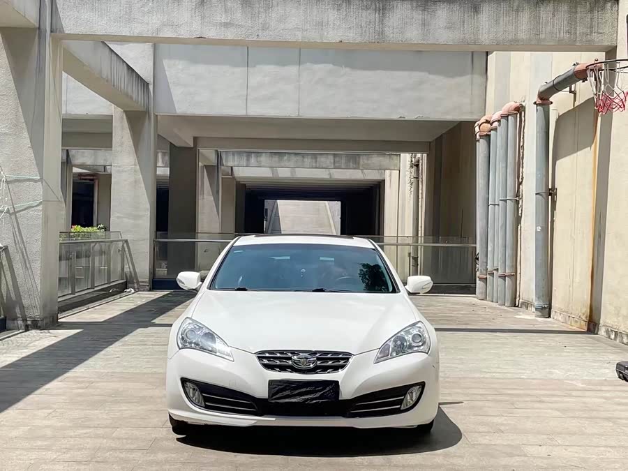 Hyundai Rohens-Coupe 2011 car image #3