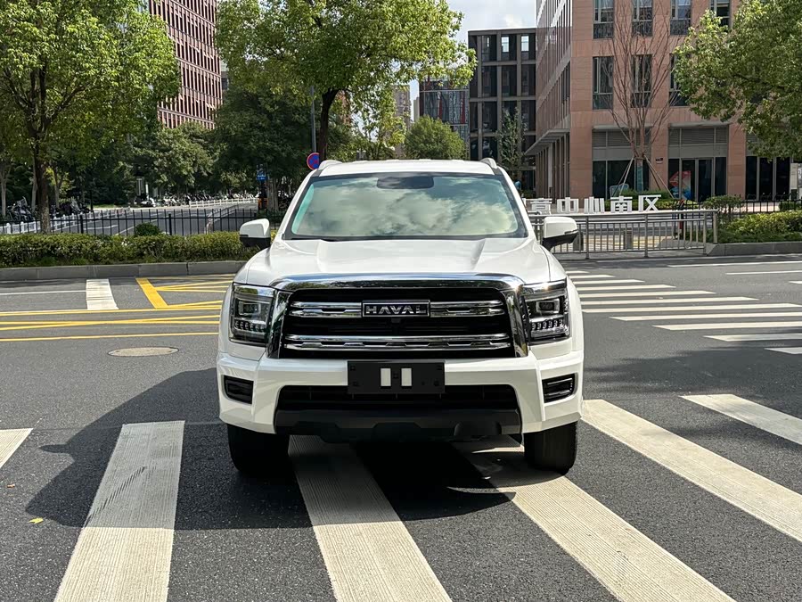 Haval H5 2023 #3 Haval H5 2023 car image #3