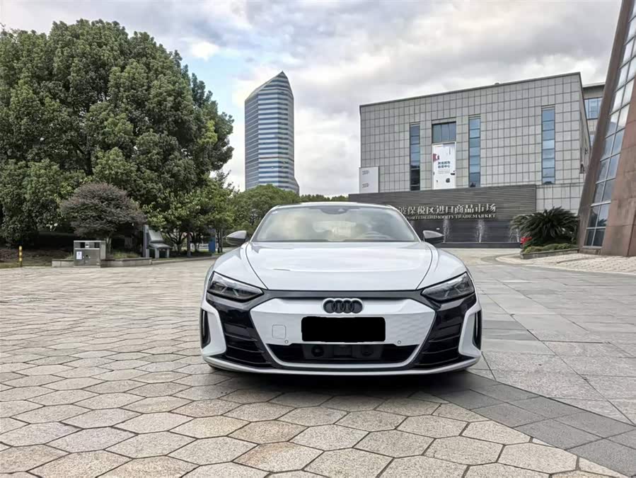 Audi RS e-tron GT 2023 #3 Audi RS e-tron GT 2023 car image #3