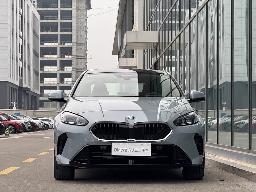 BMW 2 Series صورة سيارة #3