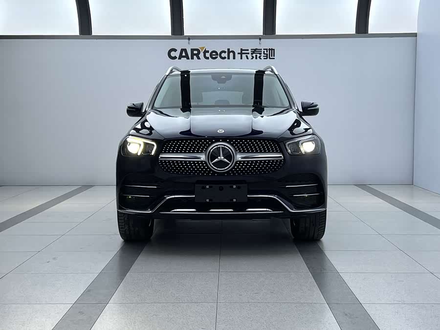 Mercedes-Benz GLE Class 2021 car image #3