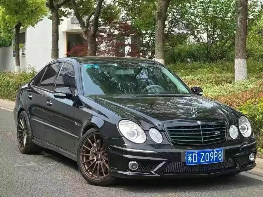 Mercedes-Benz E AMG 2008 immagine di auto #3