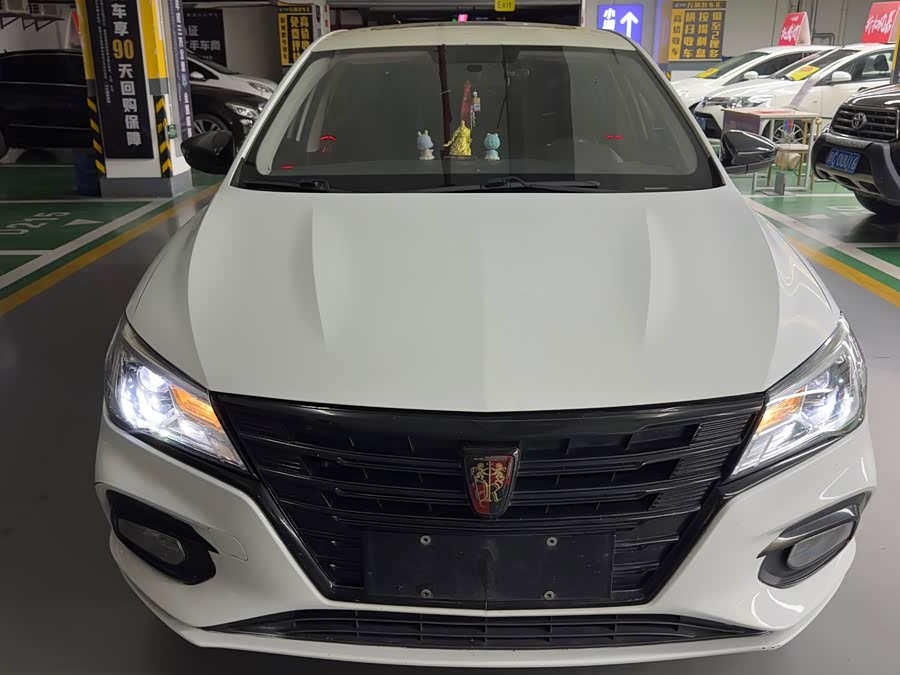 Roewe i5 2019 car image #3