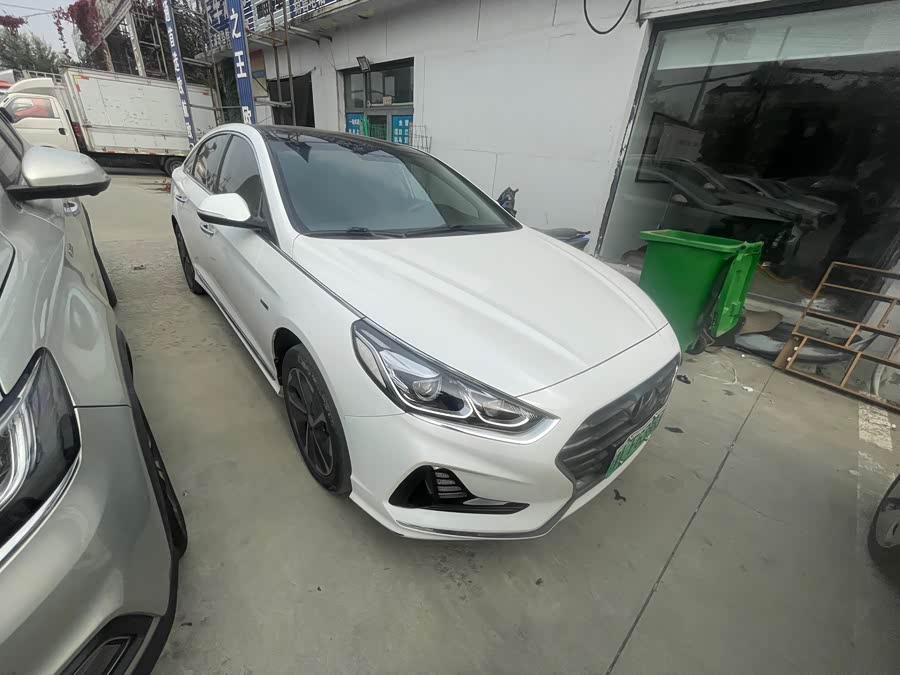 Hyundai Sonata PHEV 2020 car image #3