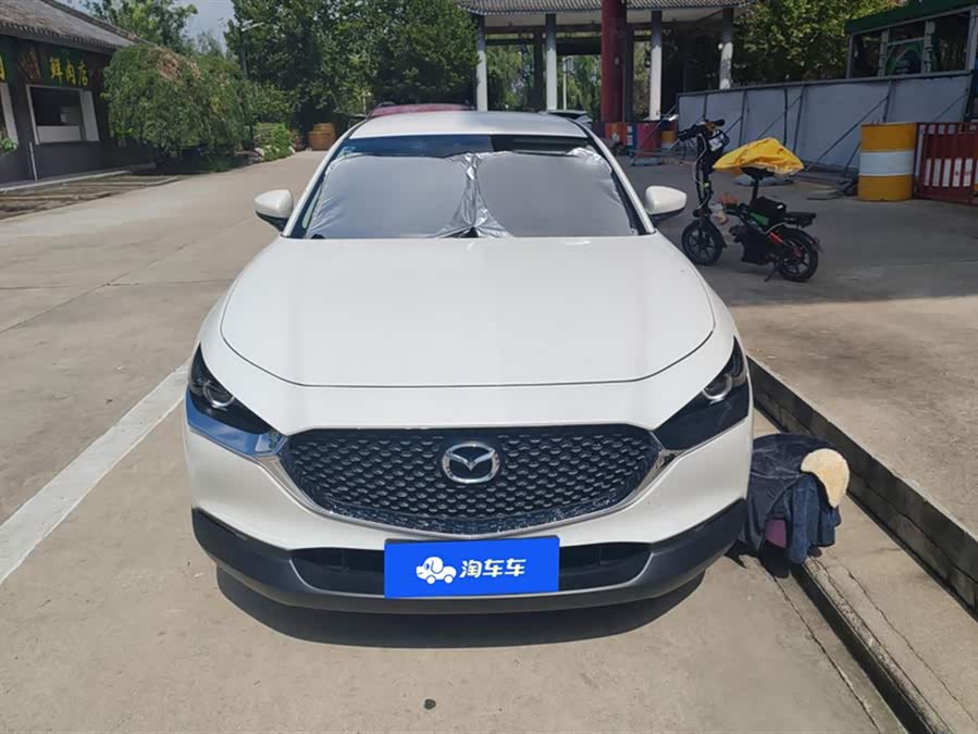 Mazda CX-3 2024 car image #3