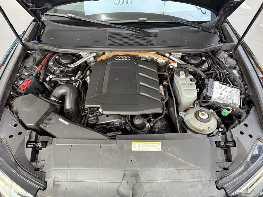 Audi A6L New Energy 2020 #3 Audi A6L New Energy 2020 car image #3