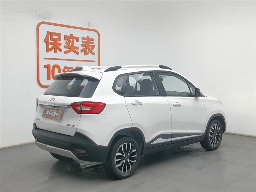 哪吒汽车 哪吒N01 2019 汽车图片 #3