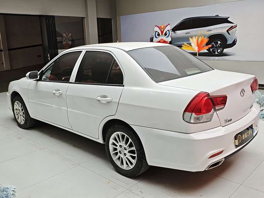 Soueast DX3 2017 imagen de coche #3