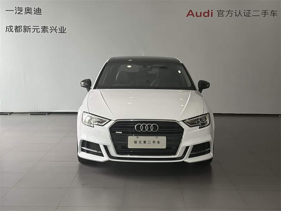 Audi A3 2018 immagine di auto #3