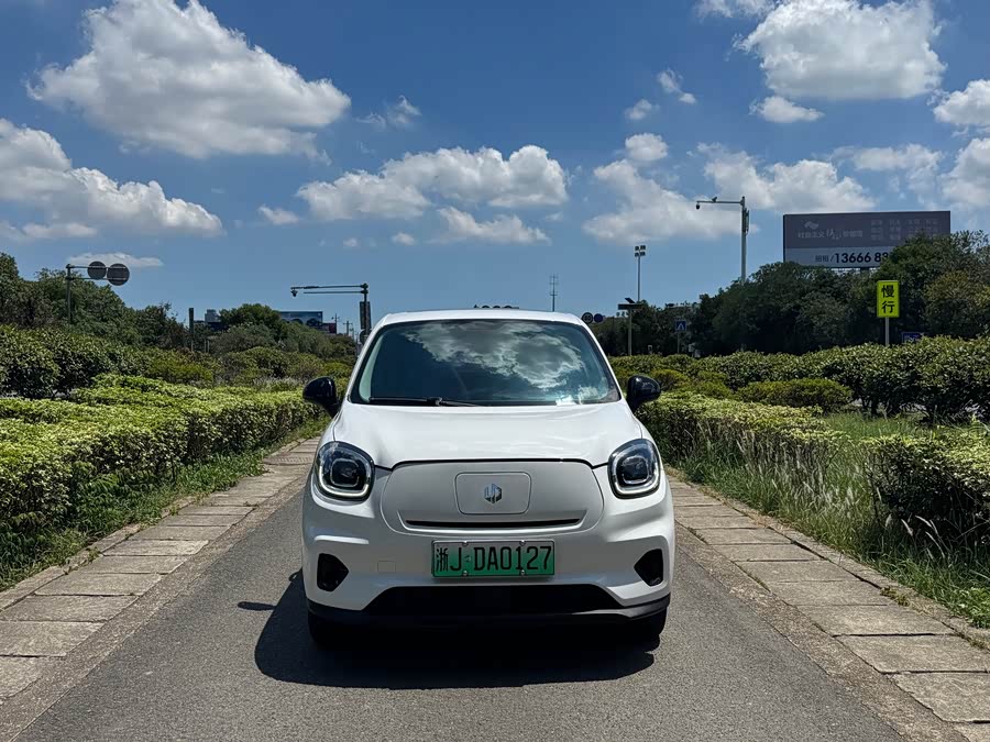 零跑汽车 零跑T03 2021 汽车图片 #3