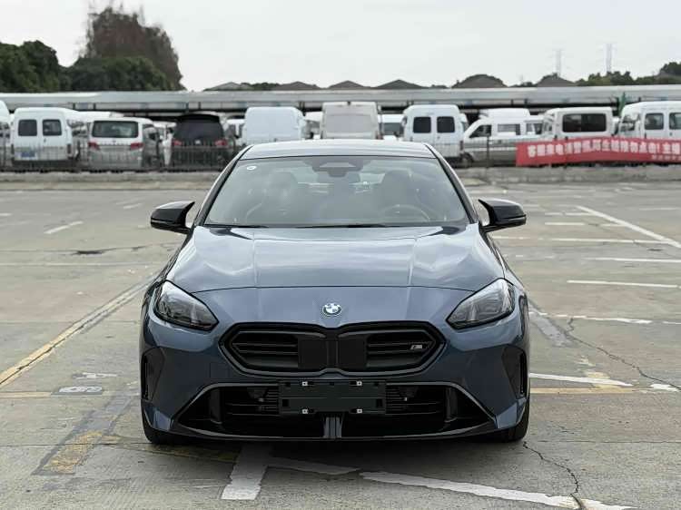 BMW M235L 2025 car image #3