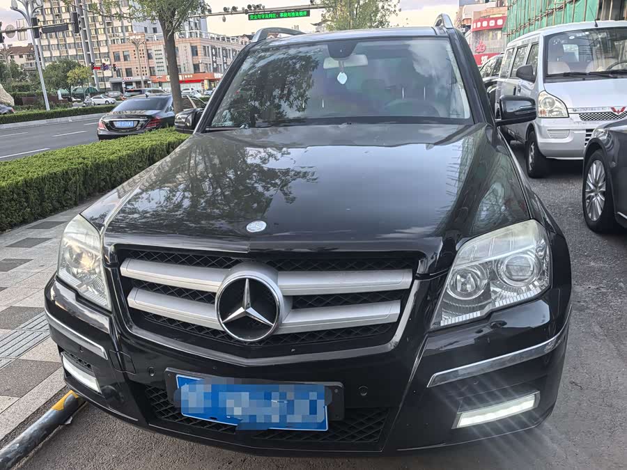 Mercedes-Benz GLK Class (Imported) 2011 #3 Mercedes-Benz GLK Class (Imported) 2011 car image #3