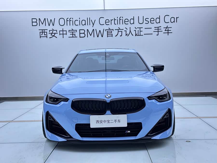 BMW M240i 2025 immagine di auto #3