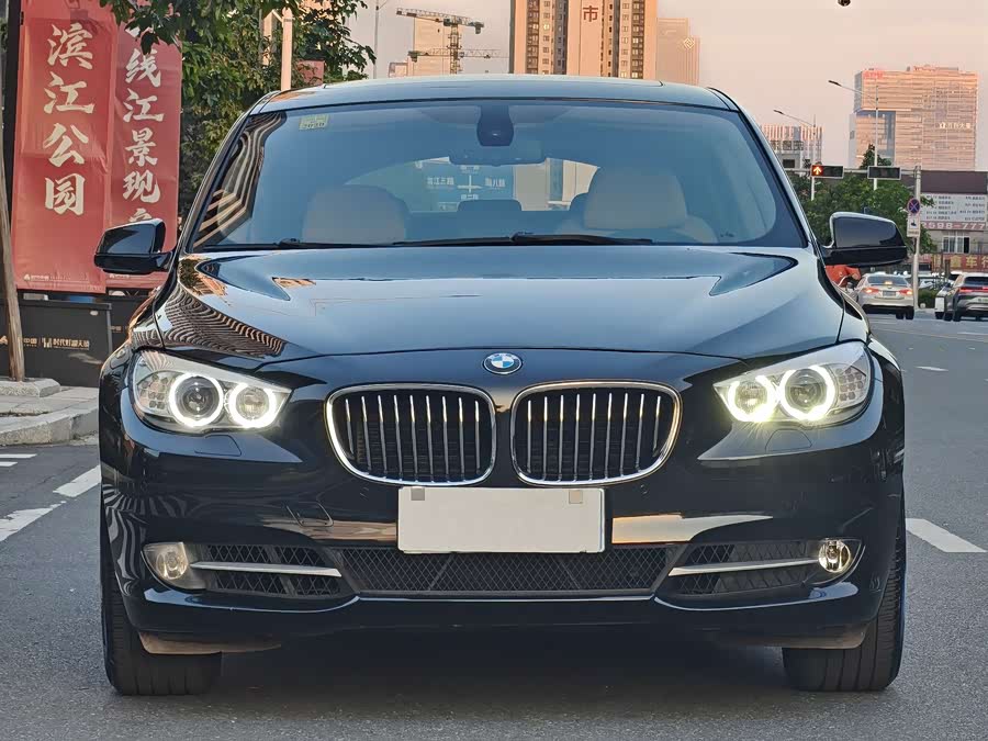 BMW 5 Series GT 2010 #3 BMW 5 Series GT 2010 immagine di auto #3