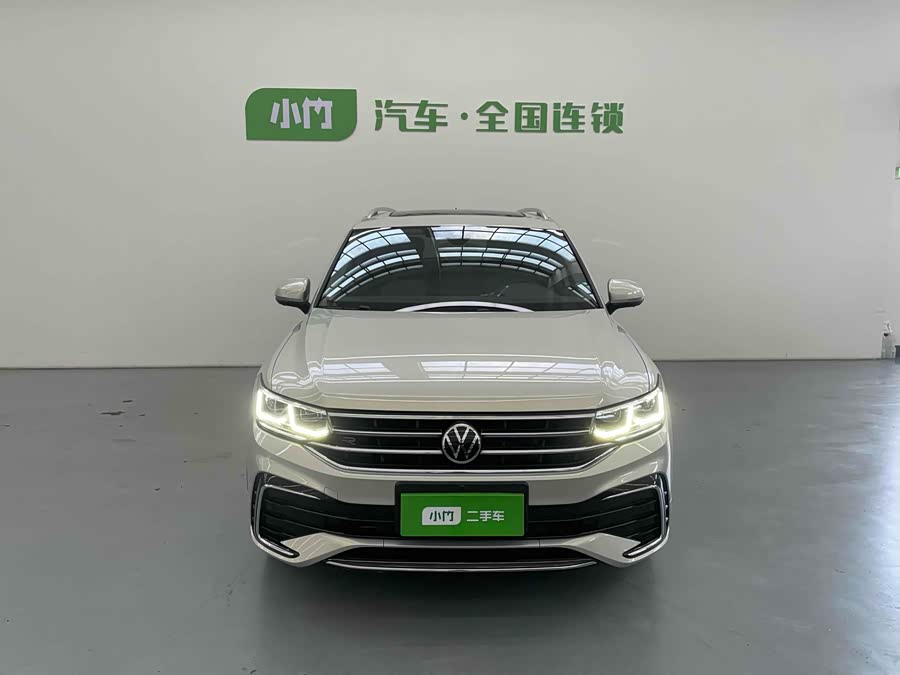 Volkswagen Tiguan L 2021 #3 Volkswagen Tiguan L 2021 car image #3