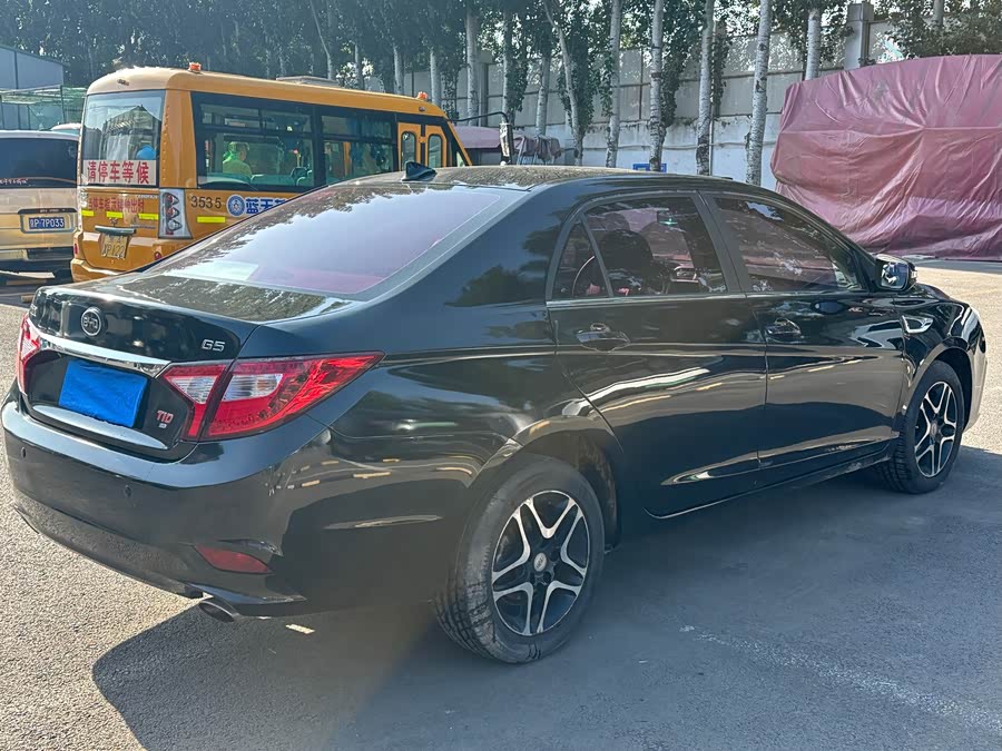 BYD G5 2016 car image #3