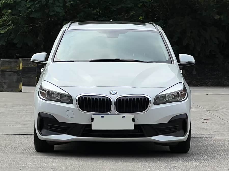BMW 2 Series Tourer 2019 #3 BMW 2 Series Tourer 2019 car image #3