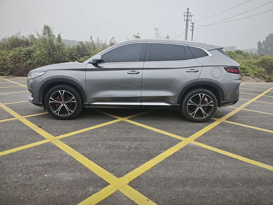 BYD Song Plus 2021 #3 BYD Song Plus 2021 immagine di auto #3