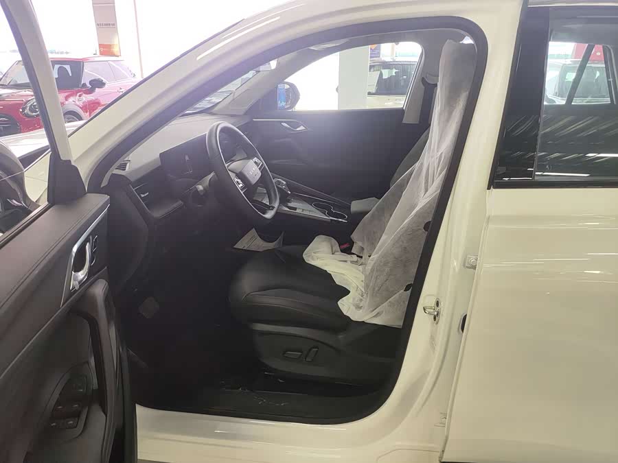 Roewe RX5 New Energy изображение автомобиля #3