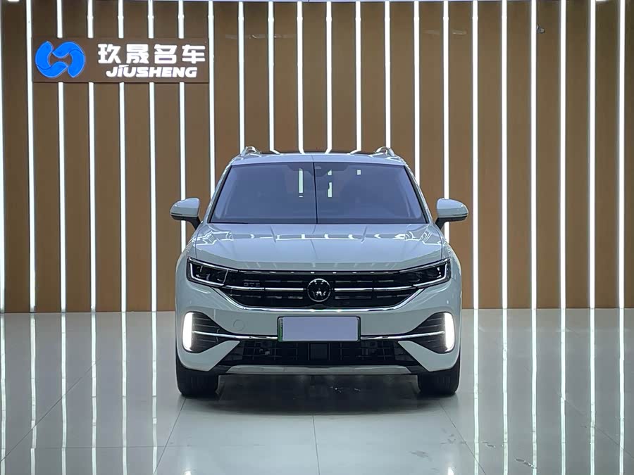 Volkswagen Tayron GTE 2023 #3 Volkswagen Tayron GTE 2023 car image #3