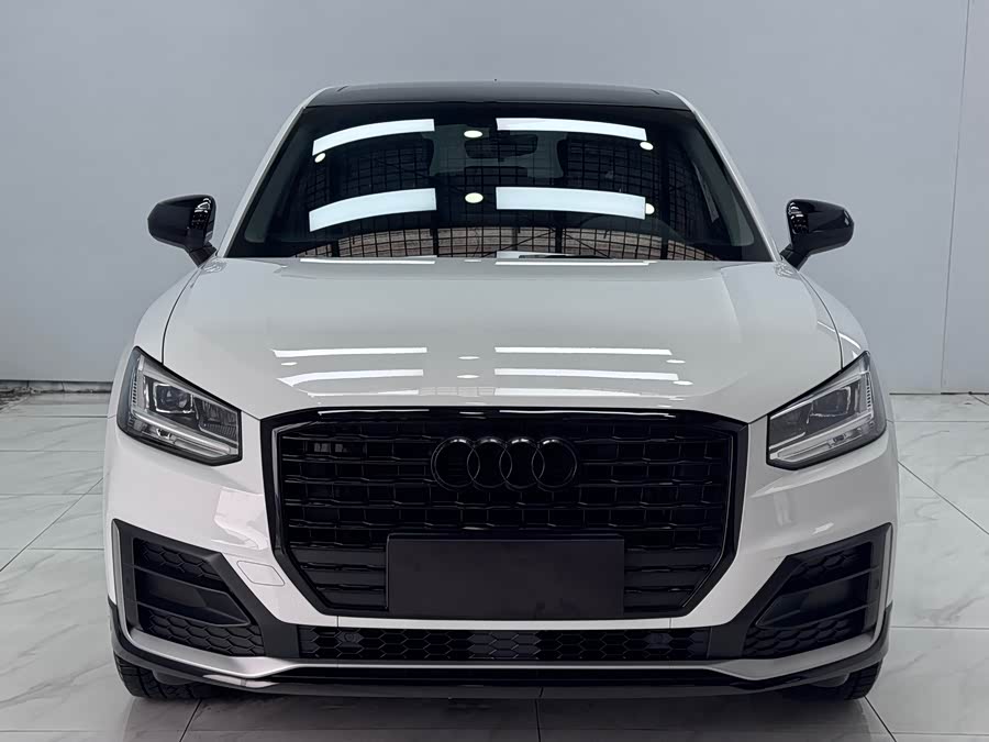 Audi Q2L 2021 #3 Audi Q2L 2021 car image #3