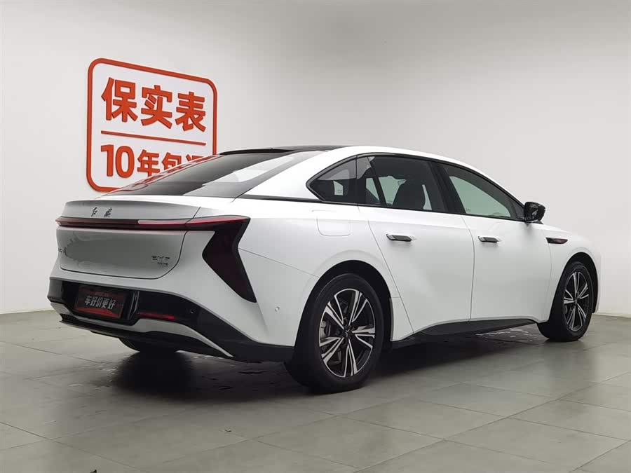 HongQi EH7 2024 #3 HongQi EH7 2024 car image #3